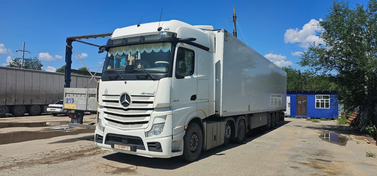 Mercedes Actros зима Казахстан